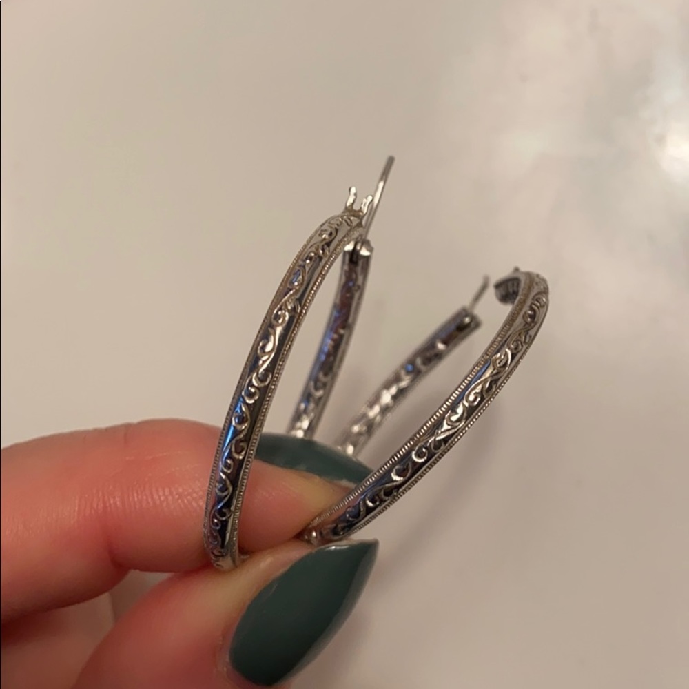 Silver hoops - Picture 3 of 3